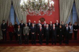 Divergentes opiniones magallánicas por cambio de gabinete y resultados de encuesta CEP