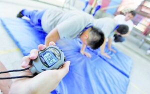 Nutricionista se opone a rebajar horas de educación física en alumnos de tercero y cuarto medio