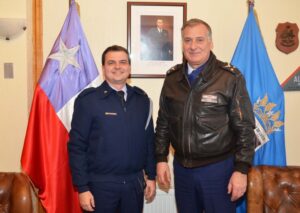 IVa Brigada aérea recibió la visita del agregado aéreo de Brasil en Chile