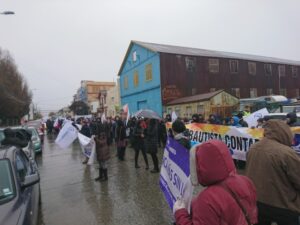 Marcha y clases sin inconvenientes dieron comienzo a paro docente