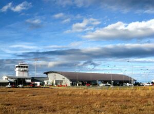 Pista principal del Aeropuerto de Punta Arenas está en proceso de ampliación