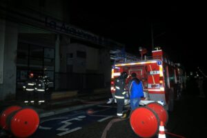 Emergencia en edificio de La Araucana
