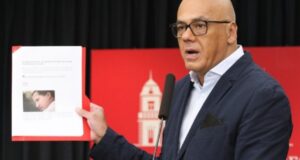 Gobierno de Maduro acusa a Chile, Colombia y EEUU de supuesto plan golpista