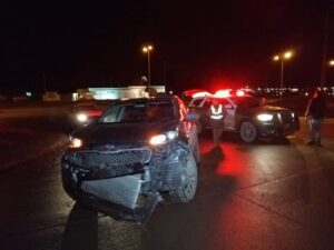 Conductor se dio a la fuga luego de colisionar a un taxi