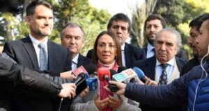 Gobierno recalca que debe continuar énfasis en esclarecer caso Sename tras renuncia de Emilfork