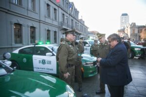 Seis nuevas y modernas unidades recibió Carabineros de Magallanes
