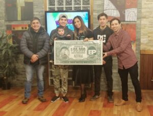 Pingüino Multimedia premió a ganadores de su transmisión del Carnaval de Invierno 2019