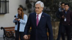 Presidente Piñera llegó hasta Osorno para supervisar entrega de agua potable