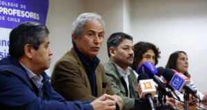 Colegio de Profesores reprochan dichos del presidente Sebastián Piñera