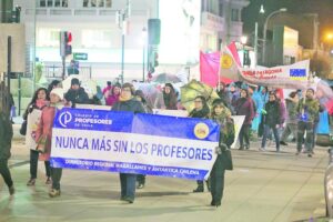 Profesores acumulan 153 días de paro en los últimos tres años