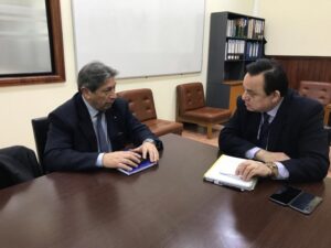 Gobernador Cárcamo solicita instalar unidad de diálisis en Puerto Williams
