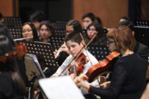 Con más de 40 músicos en escena finalizó campamento de la FOJI