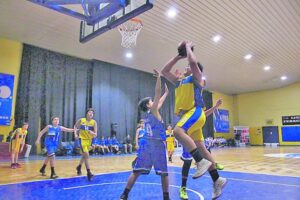 Punta Arenas se instaló en semifinales tras vencer a Castro