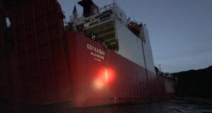 Nave encalla en Aysén y activan rescate de 38 personas: investigan suicidio del capitán