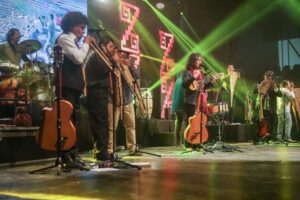 Los Tres y Los Pericos en la lista de probables artistas del Festival Folclórico en la Patagonia