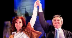 El peronismo domina la política desde todos los frentes en Argentina