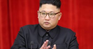 Kim Jong Un supervisa lanzamiento de ensayo de una 