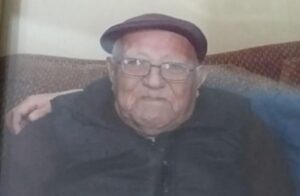 Adulto mayor extraviado es intensamente buscado por su familia: padece demencia
