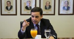Jornada laboral: empresarios emplazan al Gobierno a 