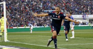 Gracias a un solitario gol de Benegas La U derrota a Antofagasta y respira en el torneo nacional