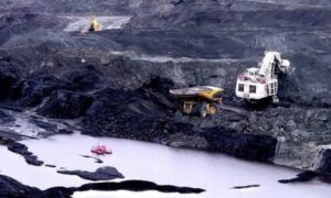 Sindicatos de Mina Invierno en alerta ante inminente fallo de tribunal