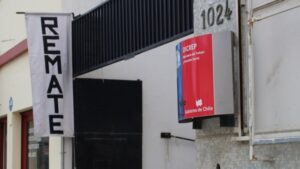 Camioneta del SML protagonizó el remate de la “Tía Rica”
