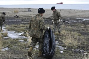 Regimiento Pudeto efectuó labores de limpieza en Río Las Minas