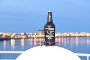 El sabor de una cerveza que navega sobre el Estrecho de Magallanes
