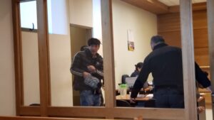 En la cárcel pasará lo que queda de Fiestas Patrias sujeto detenido dañando oficinas de Claro