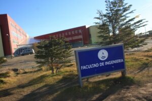 Ingeniería Comercial y Auditoría de la UMAG deponen paro y se preparan para volver a clases