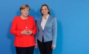Senadora Carolina Goic saludó a Angela Merkel en cumbre ONU