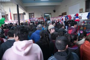 Las kermés del Liceo San José e Instituto Don Bosco son las favoritas de los vecinos