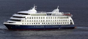 Con el zarpe del Stella Australis se inició ayer temporada de cruceros