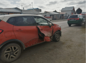 Una mujer resultó lesionada tras colisión en el barrio 18 de Septiembre
