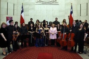 Orquesta Enrique Lizondo Calvo se presentó en el Congreso