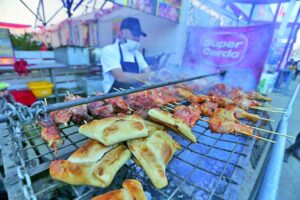 Tips para eliminar los kilos ganados durante las festividades patrias