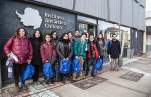 Estudiantes de Araucanía y Biobío realizaron pasantía en el Instituto Antártico Chileno