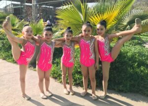 Gimnastas del Club Deportivo Gymnastics representaron a magallanes en campeonato realizado en Santiago