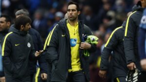 Con Bravo en la banca: El City comenzó con triunfo su aventura en la Champions