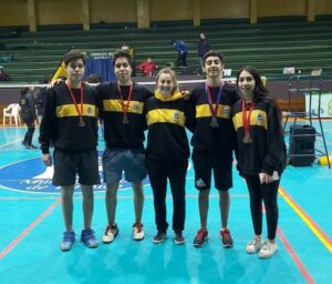 Magallánicos brillaron en torneos  nacionales de bádminton en Temuco