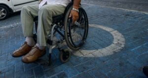 Senado aclara las multas contra quienes usen estacionamientos exclusivos para discapacitados