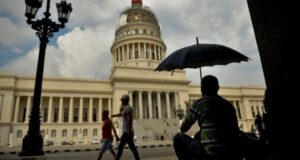 Cuba acusa a Trump de apretar el lazo de bloqueo más que sus antecesores