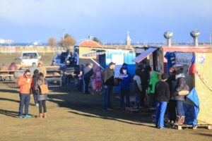 Lluvia aguó continuidad de la larga  celebración magallánica de Fiestas Patrias