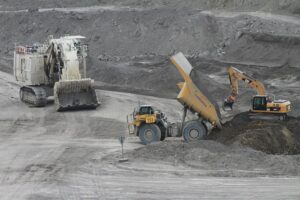 Mina Invierno y sindicatos presentaron recurso de casación a C. Superma por fallo de Tribunal Ambiental