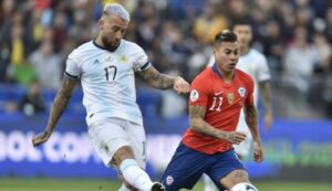 Chile se enfrenta a Argentina en un amistoso, que tendrá el regreso de Claudio Bravo