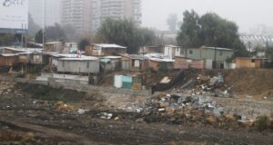 En Chile hay 47 mil viviendas en campamentos: cifra aumentó casi el doble desde 2011