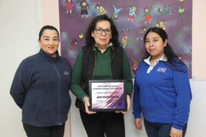 Por mantener vivas las tradiciones chilotas reconocen a establecimiento “Papelucho” de Porvenir