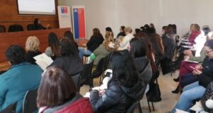 Seremi de la Mujer presenció charla sobre acoso laboral sin referirse a su caso