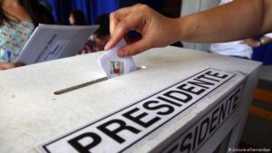 Crisis social y apatía electoral