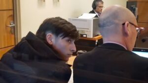 A la cárcel joven reincidente y por integrar banda dedicada a los robos de vehículos